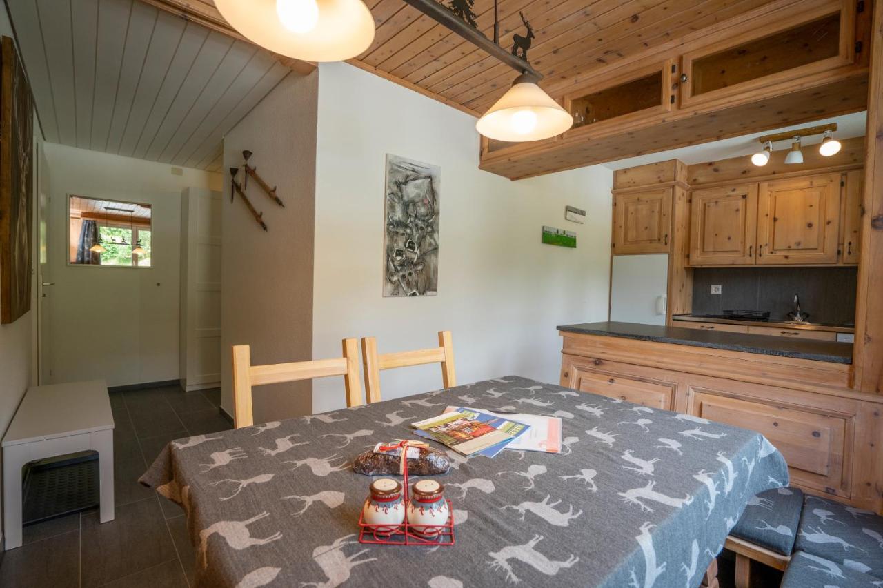 Aaa Chalet Allegra Rojo With Mountain View Scuol Dış mekan fotoğraf