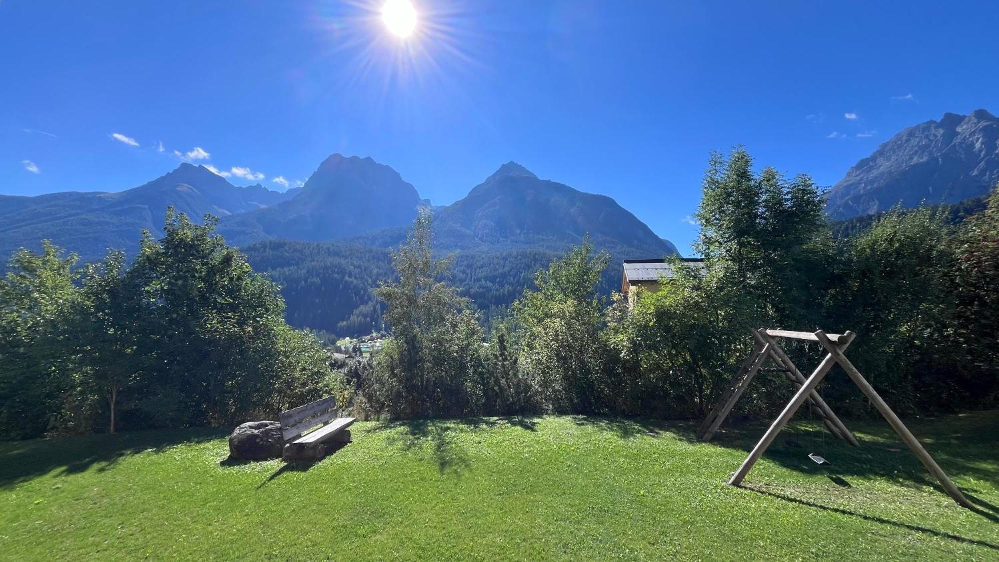 Aaa Chalet Allegra Rojo With Mountain View Scuol Dış mekan fotoğraf